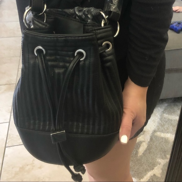 HOST PICK Zara quilted Bucket bag - Picture 8 of 8